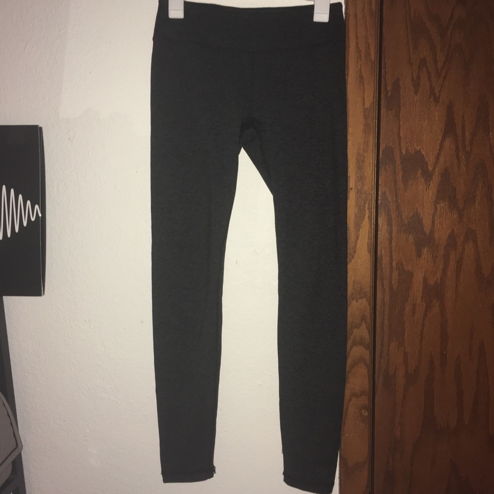 Zella dark gray full length high waisted leggings